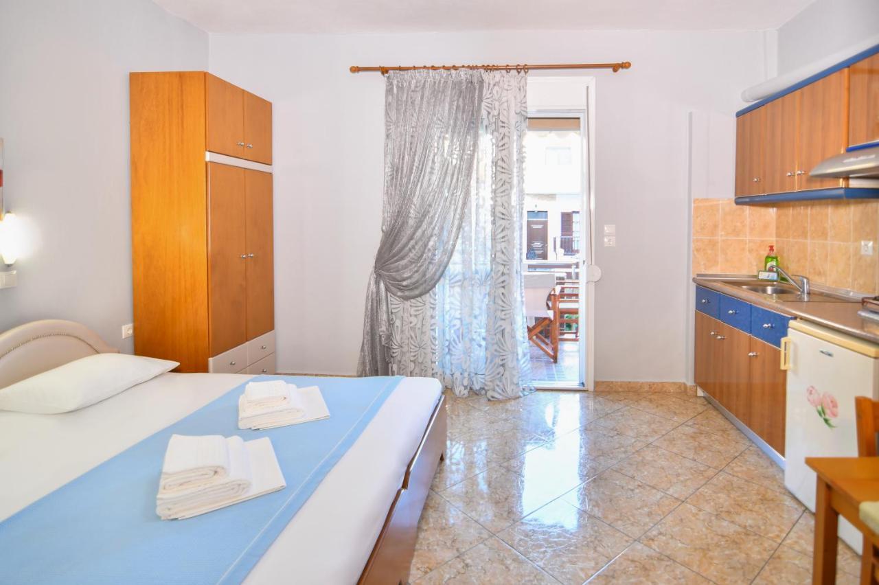 Elenas Apartments Sarti Exteriér fotografie