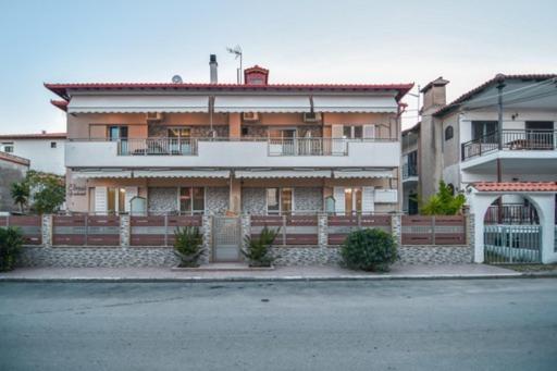Elenas Apartments Sarti Exteriér fotografie