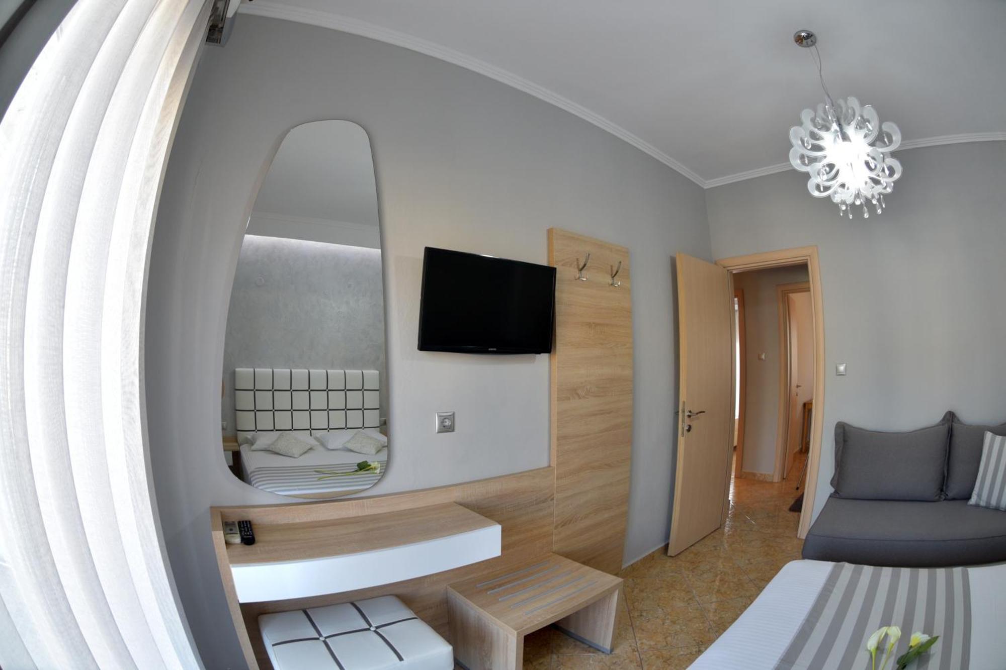 Elenas Apartments Sarti Exteriér fotografie